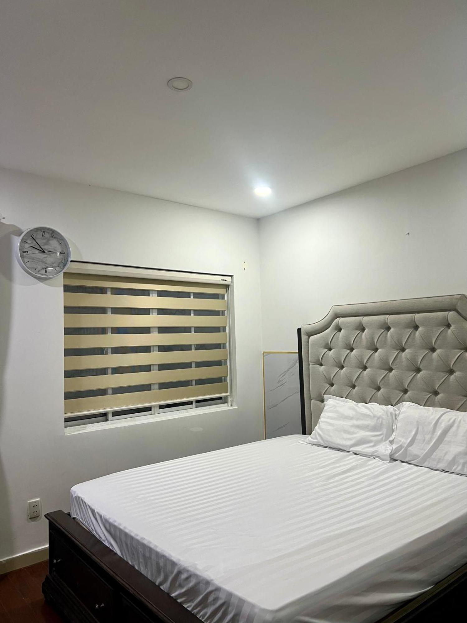 Modern Double In Heart D1 - View, Near Buivien Street * TP. Hồ Chí Minh
